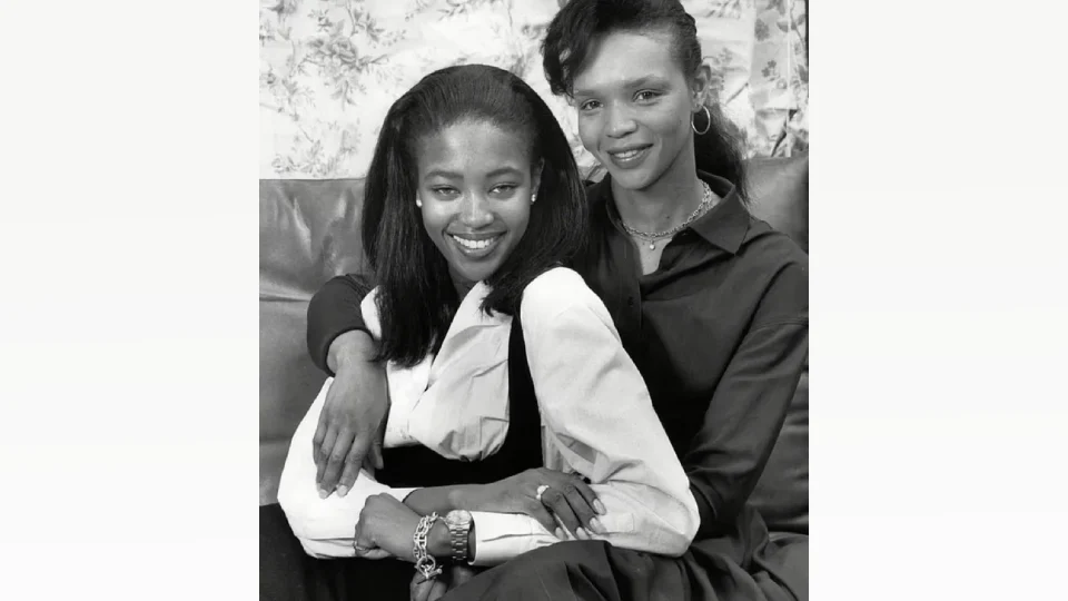 Наоми Кэмпбелл с мамой Валери Моррис Наоми Кэмпбелл с мамой Валери Моррис