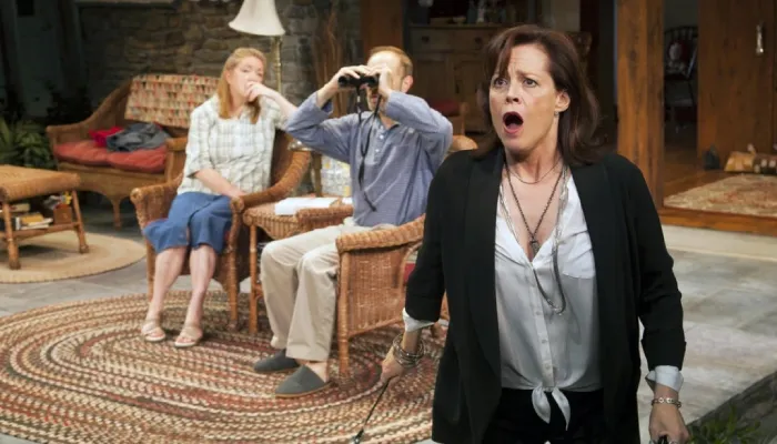 Сигурни Уивер на сцене театра «Блоха» Сигурни Уивер на сцене театра «Блоха»