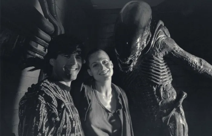 Сигурни Уивер на съемках «Чужого» Сигурни Уивер на съемках «Чужого»