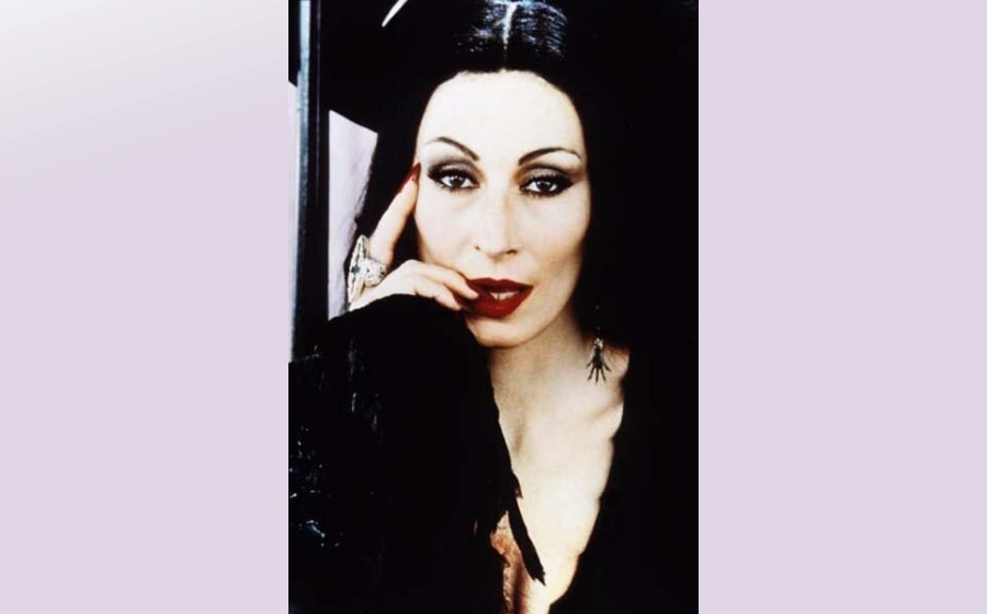 Мортиша Аддамс Мортиша Аддамс