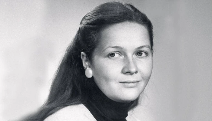 Наталья Гундарева в молодости Наталья Гундарева в молодости