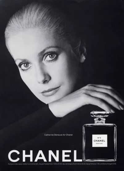 Катрин Денев в рекламе Chanel №5 Катрин Денев в рекламе Chanel №5